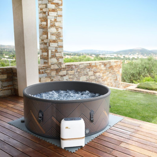 MSpa Mono en eau 2