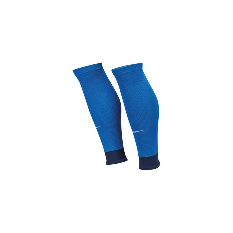 SURCHAUSSETTES NIKE STRIKE