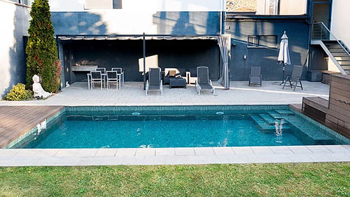 pvc-arme-alive-vert-piscine