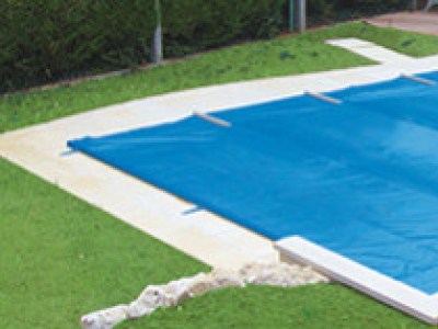 Comment bien choisir sa couverture de piscine ?